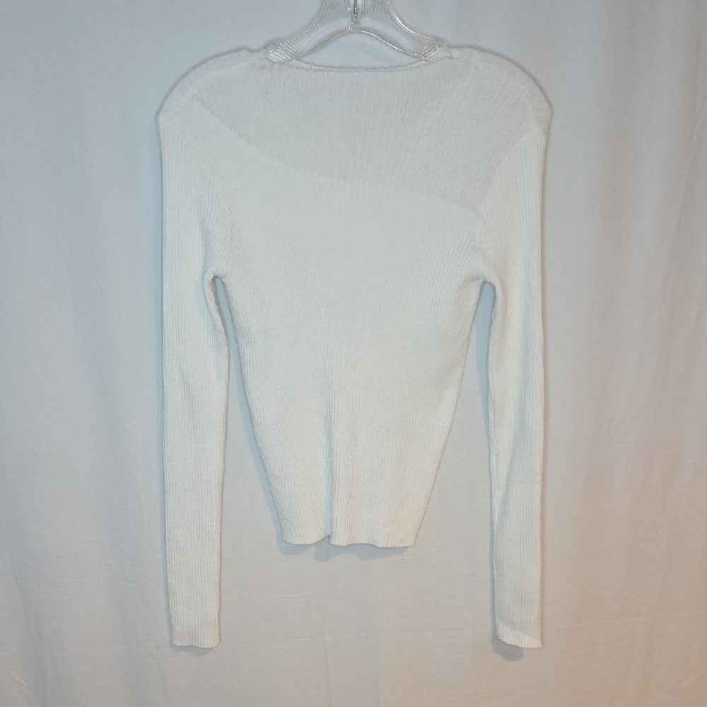 Commense White Sweater